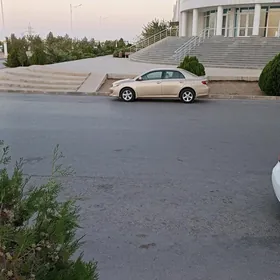 Toyota Corolla 2011