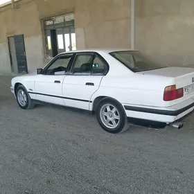 BMW 525 1992