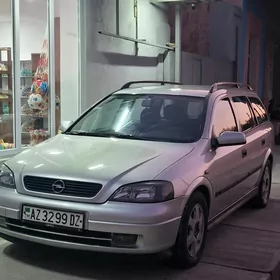 Opel Astra 2000