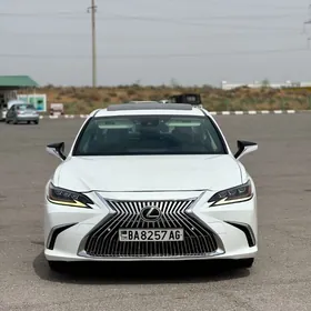 Lexus ES 350 2019