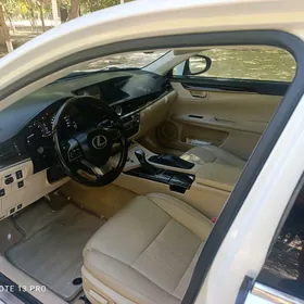 Lexus ES 350 2016
