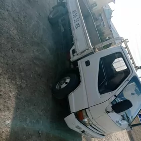 Mitsubishi Canter 2006