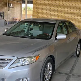 Toyota Camry 2011