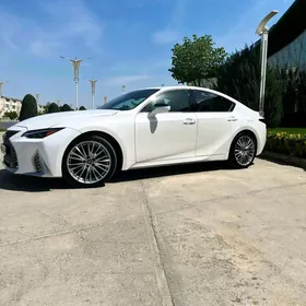 Lexus IS 350 2022