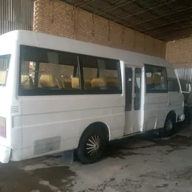 Mitsubishi Fuso 1995