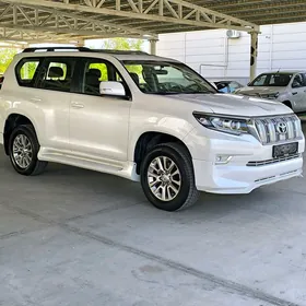 Toyota Land Cruiser Prado 2019