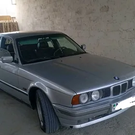 BMW 525 1990