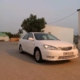 Toyota Camry 2003