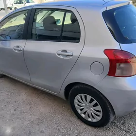 Toyota Yaris 2008
