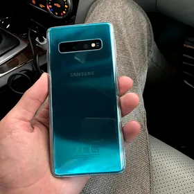 Samsung S10
