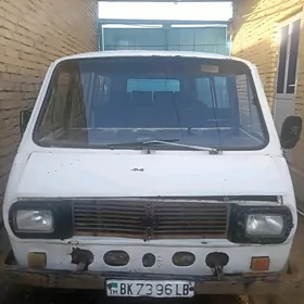 Gaz 24 1991
