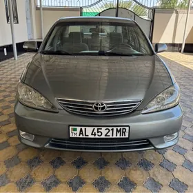 Toyota Camry 2005
