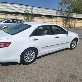 Toyota Camry 2010