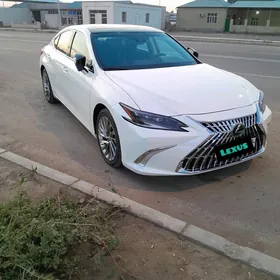 Lexus ES 350 2020