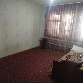 Продаётся квартира 1 мкр.