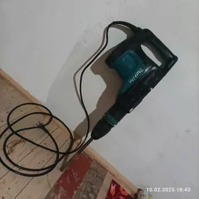 отбойный малаток