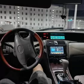 Toyota Avalon 2001