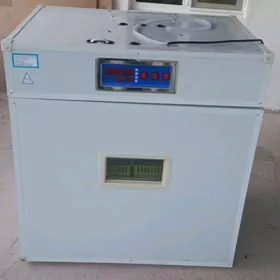 Inkubator 528