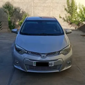 Toyota Corolla 2014