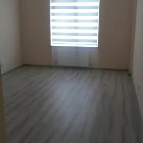 kreyine bir komnat