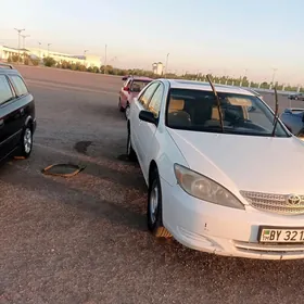 Toyota Camry 2003