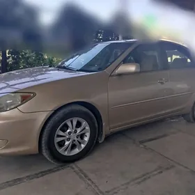 Toyota Camry 2005