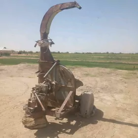 MTZ T-28 2005