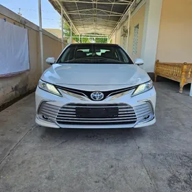 Toyota Camry 2022