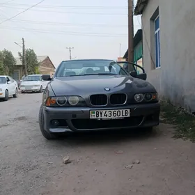BMW E39 2002