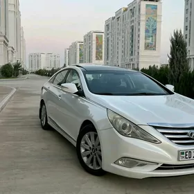 Hyundai Sonata 2012