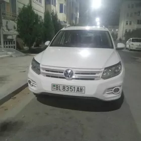 Volkswagen Tiguan 2012
