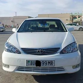 Toyota Camry 2003