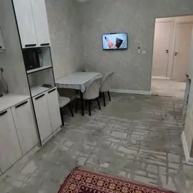8mkr 3komnat 1etaz satlyk