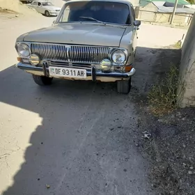 Gaz 24 1988