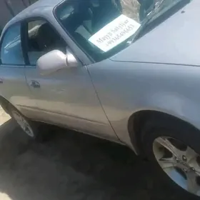 Toyota Marino 1994