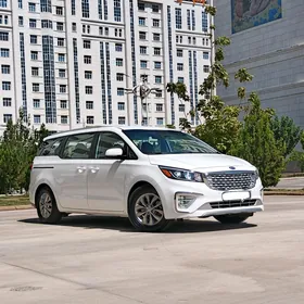 Kia Carnival 2021