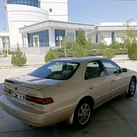Toyota Camry 1998