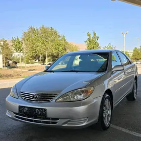 Toyota Camry 2004