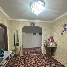 Mir4 4 komnat kwadrat prihoska
