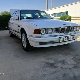 BMW 730 1990