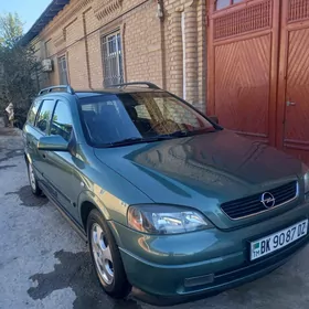 Opel Astra 2000