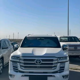 Toyota Land Cruiser 2024