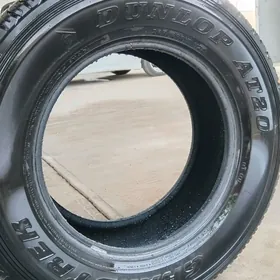 DUNLOP 265/65/17