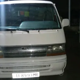 Toyota Hiace 1991