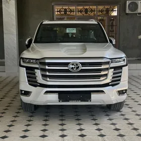 Toyota Land Cruiser 2023