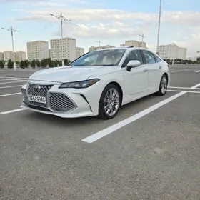 Toyota Avalon 2020