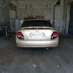 Nissan Maxima 2000