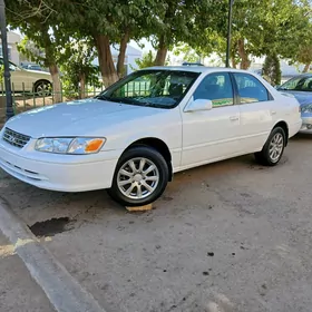Toyota Camry 1999