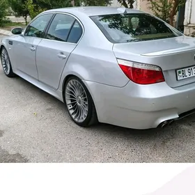 BMW E60 2004