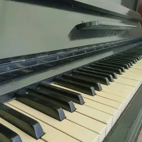 Pianino